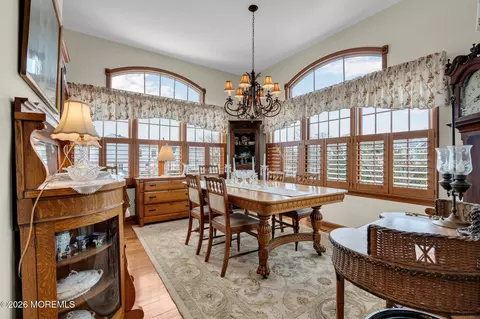 Dining - 10 Waters Edge, Brielle, NJ 08730 photo 1 of 4