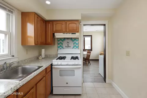 639 E Bayview Ave, Ocean Gate, NJ 08740 photo 15
