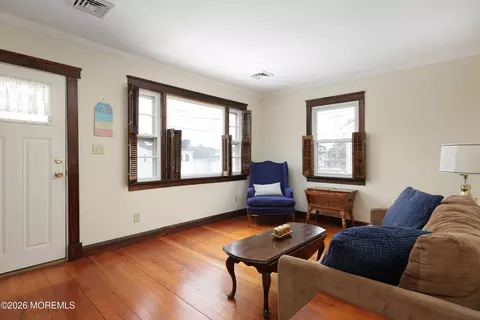 639 E Bayview Ave, Ocean Gate, NJ 08740 photo 4