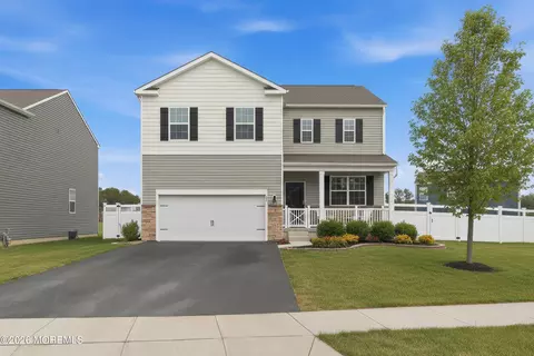 25 Phoebe Dr, Barnegat, NJ 08005
