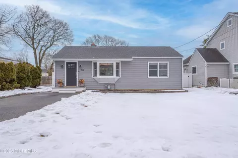 1402 Northstream Pkwy, Point Pleasant, NJ 08742