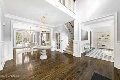 Entry Way - 94 Ridge Rd, Rumson, NJ 07760 photo 3 of 6