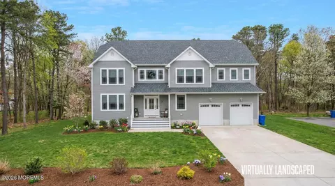 674 Dunedin St, Toms River, NJ 08753