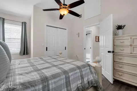 Bedroom - 1406 Edgemere Rd, Wall, NJ 07719 photo 2 of 3