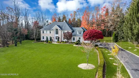 6 Concord Ct, Colts Neck, NJ 07722