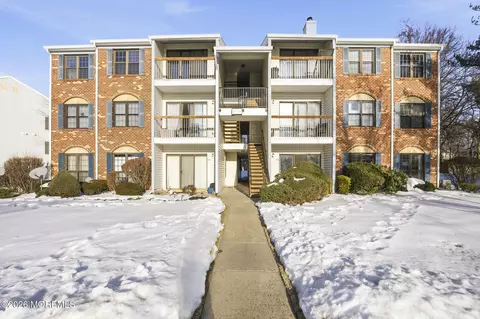 341 Danbury Ln, East Brunswick, NJ 08816