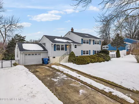 42 David Ter, Red Bank, NJ 07701