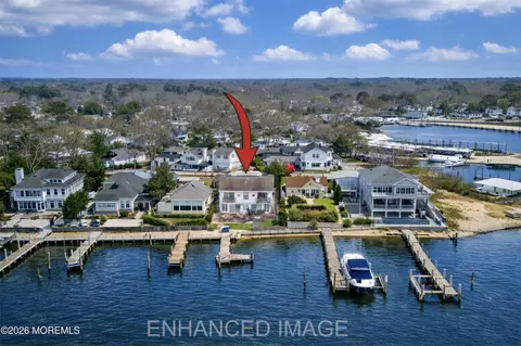 592 Kingfisher Cir, Brick, NJ 08723