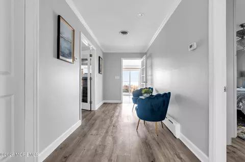 Entry Way - 218 Beach Ave, Leonardo, NJ 07737 photo 2 of 2