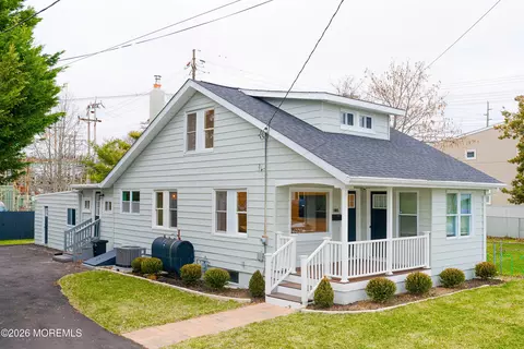 1805 Margerum Ave, Lake Como, NJ 07719