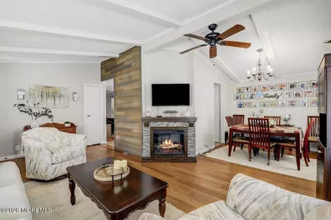 601 Jerome Pl, Freehold, NJ 07728