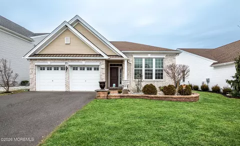 73 Ambermist Way, Forked River, NJ 08731