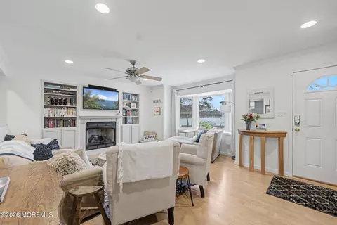 Living - 823 Maple Ave, Brick, NJ 08724 photo 1 of 1