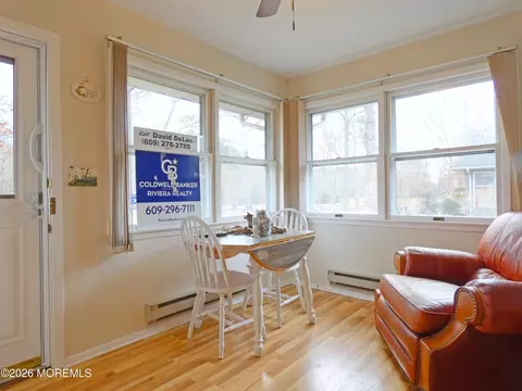 38 Cranberry Rd, Manahawkin, NJ 08050