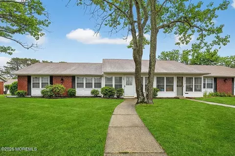 1133 Argyll Cir # A, Lakewood, NJ 08701