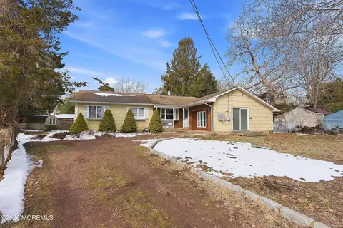 51 Oregon Ave, Waretown, NJ 08758 photo 2