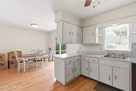 51 Oregon Ave, Waretown, NJ 08758 photo 12
