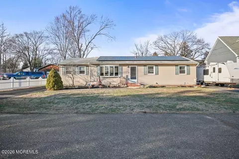 143 Beverly Blvd, Brick, NJ 08724