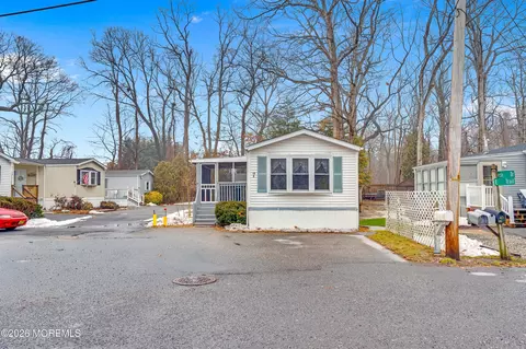 Other - 17 E Trl, Brick, NJ 08724 photo 4 of 11