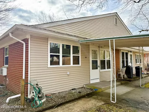 6 Verbena Ct # C, Manchester, NJ 08759