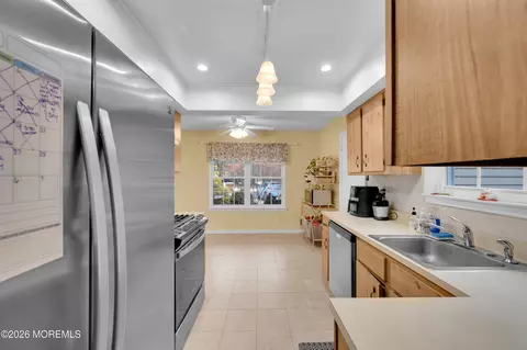 7 Deck Ct, Howell, NJ 07731 photo 11