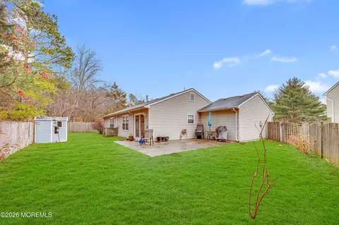 7 Deck Ct, Howell, NJ 07731 photo 25