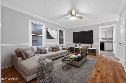 Living - 49 Middlesex Rd #A, Matawan, NJ 07747 photo 1 of 4