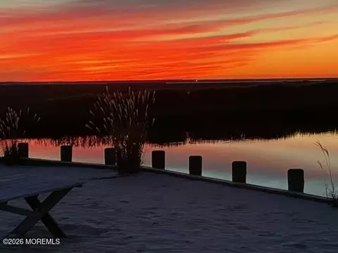 728 Twin Lakes Blvd, Little Egg Harbor, NJ 08087