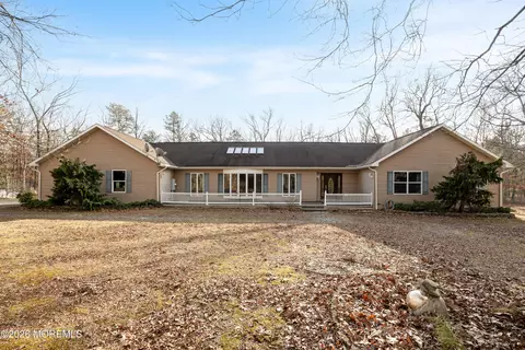 6 Wubaditty Ln, Chatsworth, NJ 08019