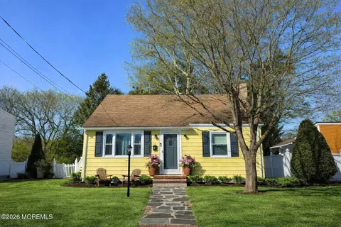 34 Schiverea Ave, Freehold, NJ 07728