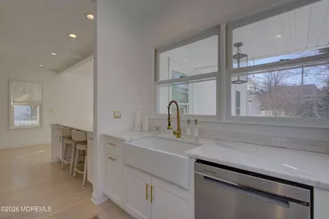 Kitchen - 80 Bingham Ave, Rumson, NJ 07760 photo 6 of 7