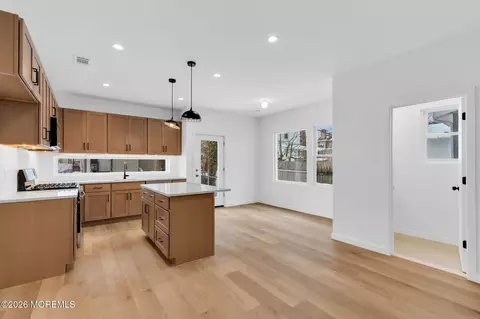 211 De Witt Ave, Asbury Park, NJ 07712