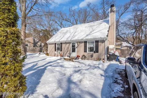 62 Aster St, Browns Mills, NJ 08015