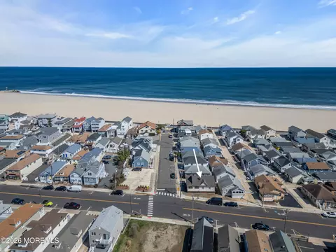 1 Water St # A, Point Pleasant Beach, NJ 08742