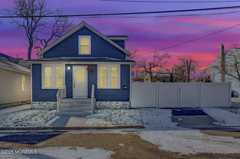 56 Oregon Ave, North Middletown, NJ 07748