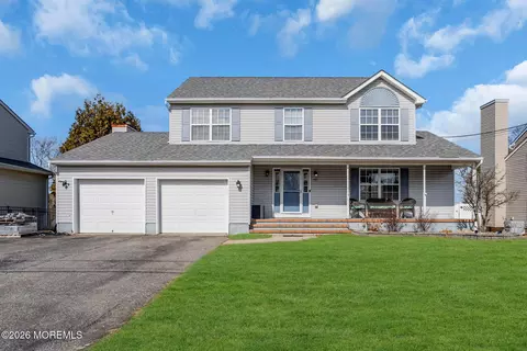 46 Bay Harbor Blvd, Brick, NJ 08723