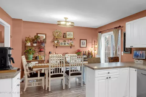 Dining - 321 Letts Ave, Forked River, NJ 08731 photo 2 of 4