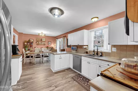 Kitchen - 321 Letts Ave, Forked River, NJ 08731 photo 7 of 7