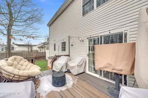 Exterior - 321 Letts Ave, Forked River, NJ 08731 photo 6 of 8