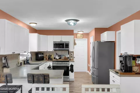 Kitchen - 321 Letts Ave, Forked River, NJ 08731 photo 3 of 7