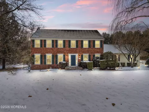 30 Raven Rd, Colts Neck, NJ 07722