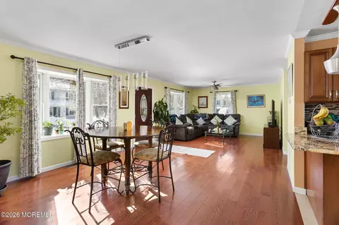 638 Ivanhoe Rd, Brick, NJ 08723 photo 9