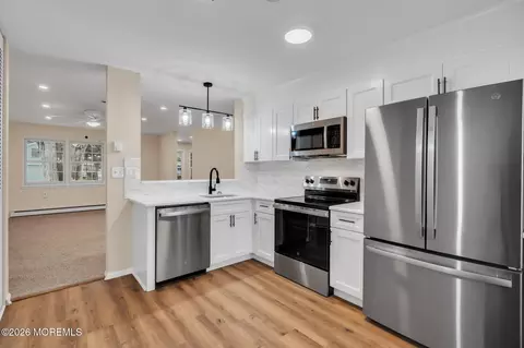 51 Edinburgh Ln # D, Manchester, NJ 08759