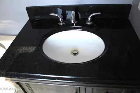 Bath - 435 Frank Applegate Rd, Jackson, NJ 08527 photo 8 of 8