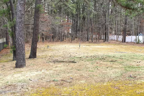 Exterior - 435 Frank Applegate Rd, Jackson, NJ 08527 photo 5 of 13