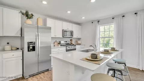 46 E 3rd St, Howell, NJ 07731 photo 7