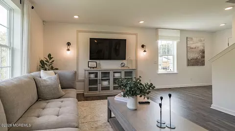 46 E 3rd St, Howell, NJ 07731 photo 5
