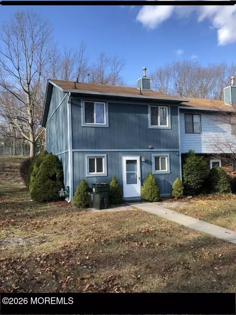 1 Max Pl, Howell, NJ 07731