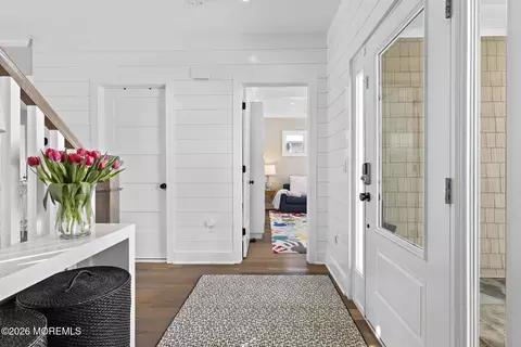 Entry Way - 90 Washington St, Rumson, NJ 07760 photo 2 of 5