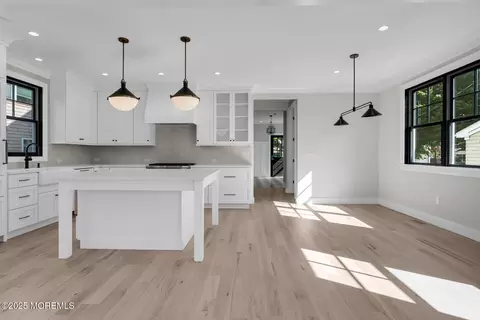 121 Black Point Rd, Rumson, NJ 07760 photo 8